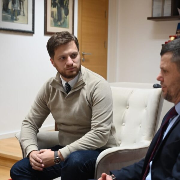 587273297_18339279136234636_6873680932856792893_n