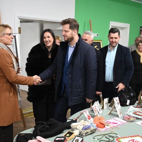 601923868_18339996730234636_6784720959110363351_n